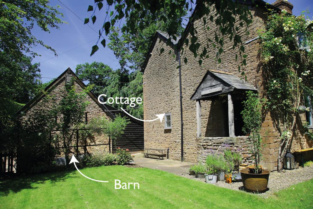 Blackbird Barn And The Artist S Cottage Holiday Cottages In